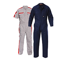 Efficiency and Protection Combined - Discover Our Mechanic Clothing Range!